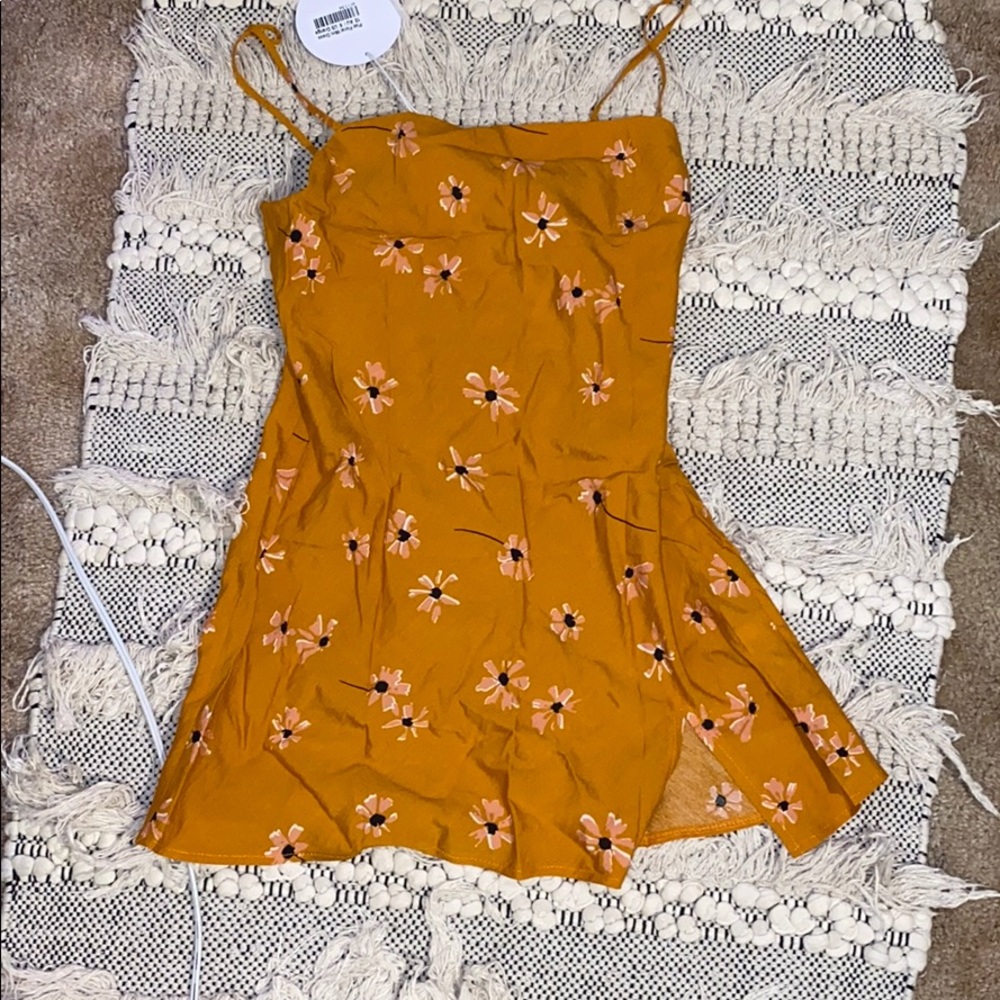 brand new princess poly dress